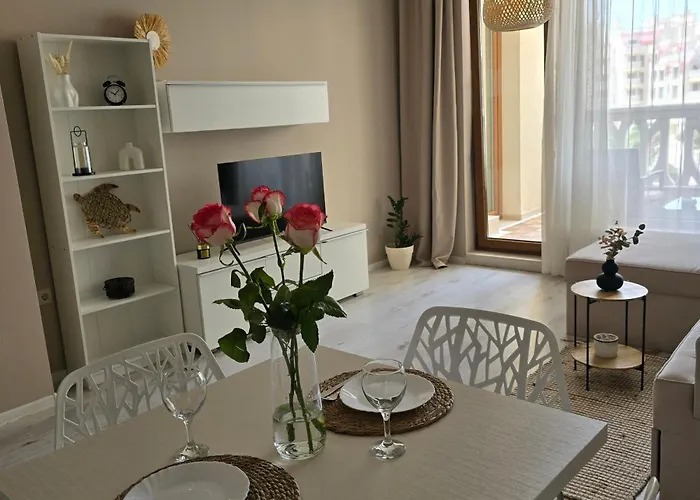 South Bay - Apartment *